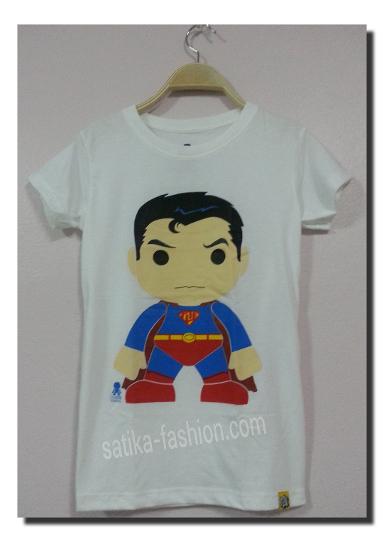 CS002White เสื้อคอกลมลายการ์ตูน ซุปเปอร์แมน สีขาว  ใส่ได้ทั้งชายและหญิง 